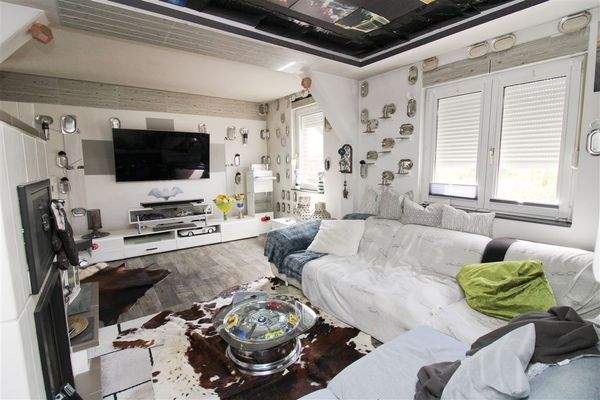 Wohnzimmer im EG