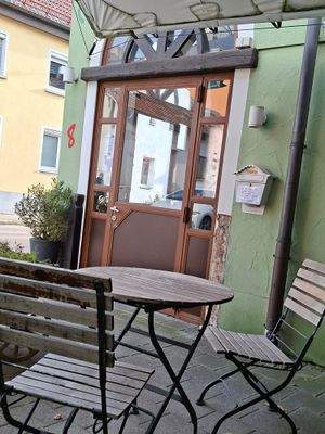 Außenbereich_Eingangsbereich (1).jpg