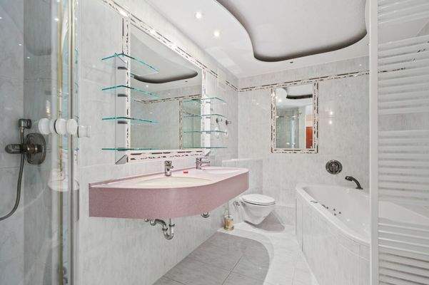 Badezimmer 1. Wohnetage