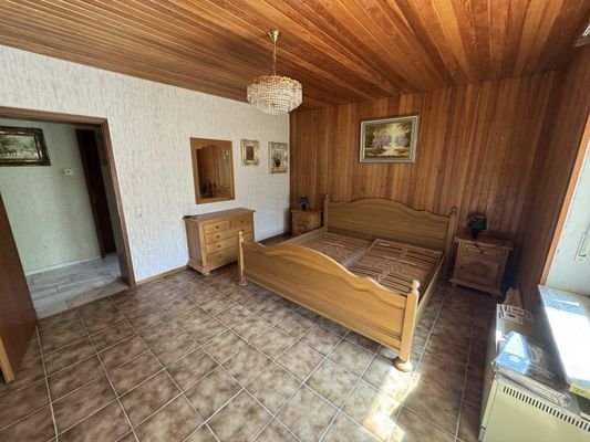 Schlafzimmer (Erdgeschoss)