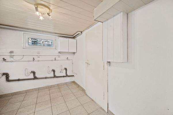 UG | Waschküche / Vorraum