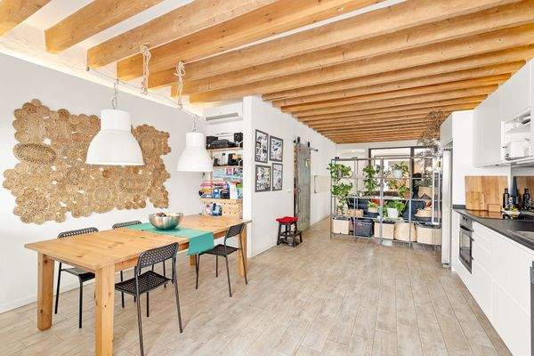 Angrenzender, offener Essbereich