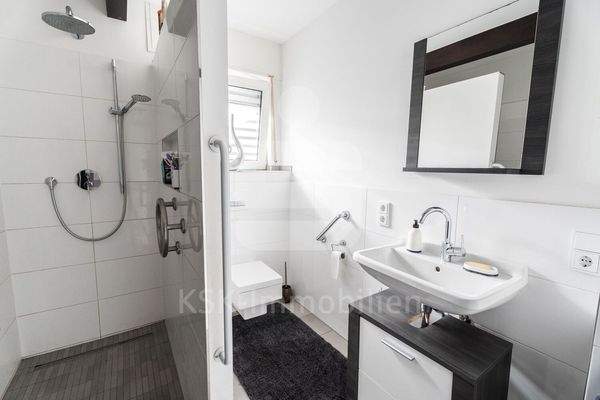 Badezimmer Erdgeschoss