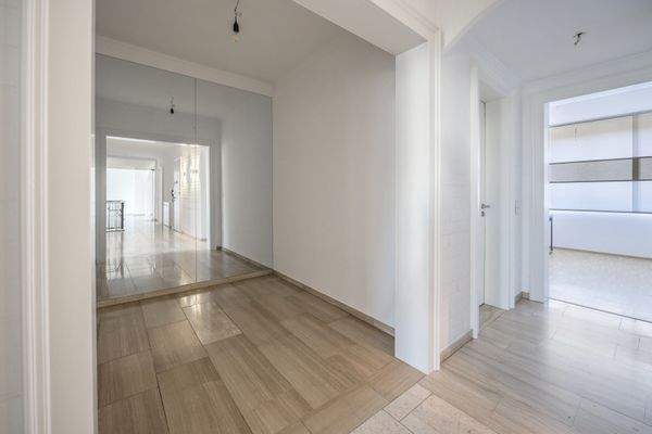 Verglaste Garderoben Ecke