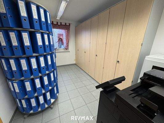 Geschäftshaus Raum 3