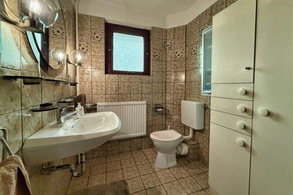 Duschbad im Erdgeschoss