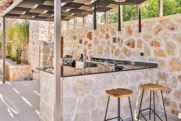 Luxury Sea View Villa with Extensive Amenities in Kalkan Antalya