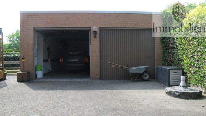 Doppelgarage