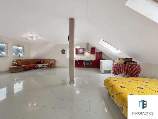 Wohn und Essbereich DG 