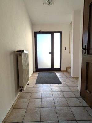 EG Hauseingang - Flur