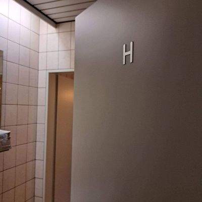 Obere Ebene  -  Herren WC