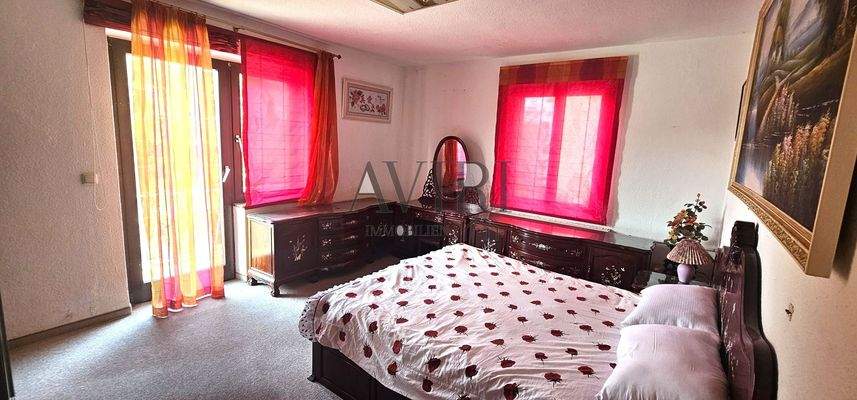 EG_Schlafzimmer mit Balkon