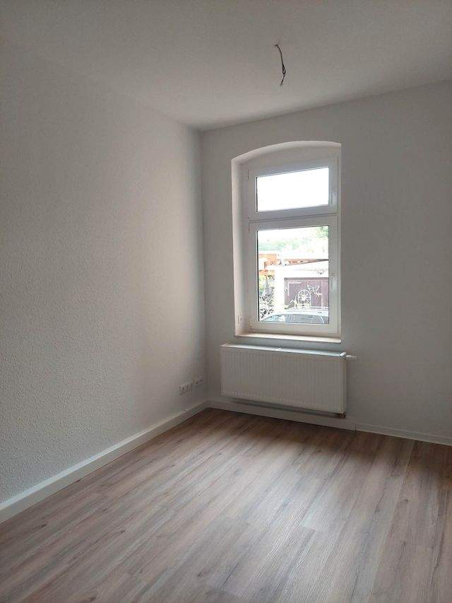 Renovierte 4 Raum Wohnung mit modernisierten Bad ab sofort zu vermieten - Foto 4