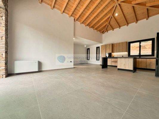 006d613c82854885835e3ab1a85e553a-original