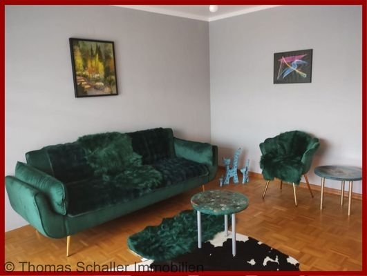2. Wohnzimmer