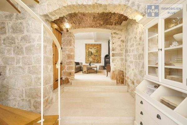 zaton-sibenik-prvi-red-uz-more-luxury-stone-house_2