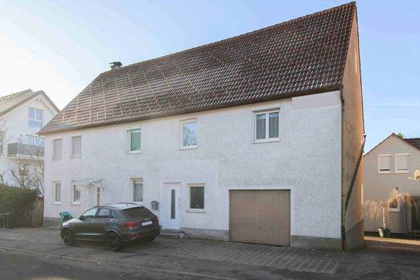 Haus Seitenansicht Bild 1