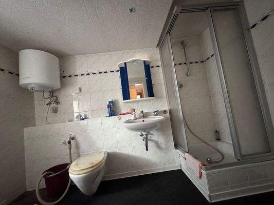 Duschbad im OG