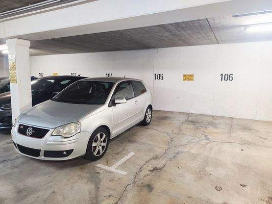 Tiefgaragenstellplatz