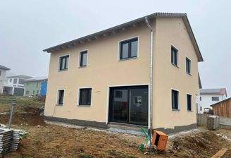 Hausansicht neu  Süden -Osten