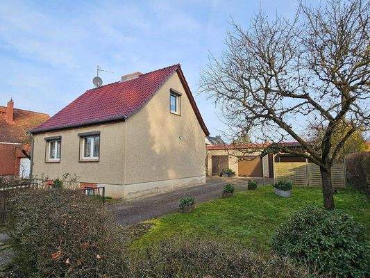 Von Süden zum Haus.jpg