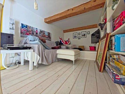 20251104_152254 - 1K JPEG.jpg