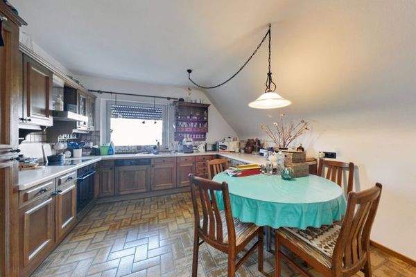 Küche_und_Essbereich