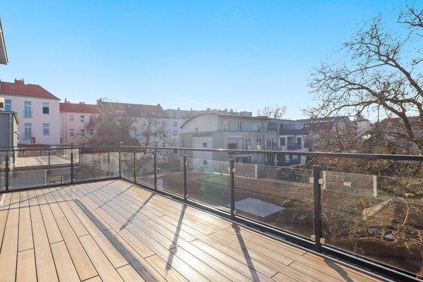 Blick Dachterrasse Garten