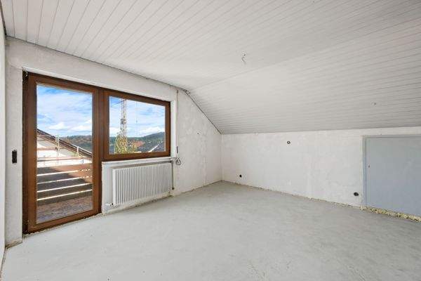 OG | Schlafzimmer mit Balkon