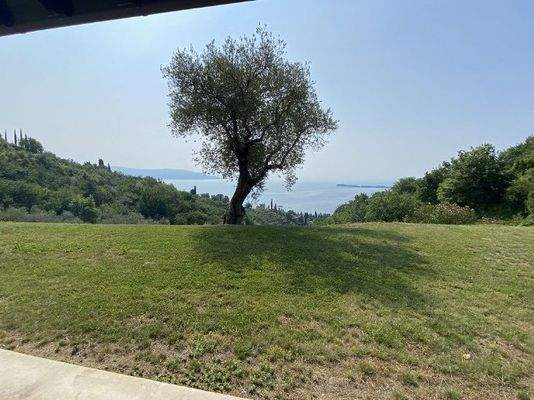 6988pi_42_Villa_Rustiko_Anwesen_Immobilienkauf_Gar