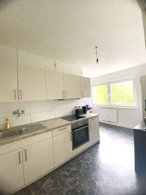 WG-Küche mit Waschmaschine