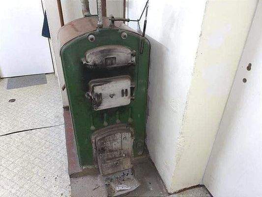 Festbrennstoffkessel