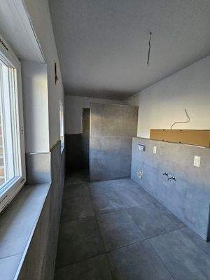 Wohnung 2, Badezimmer
