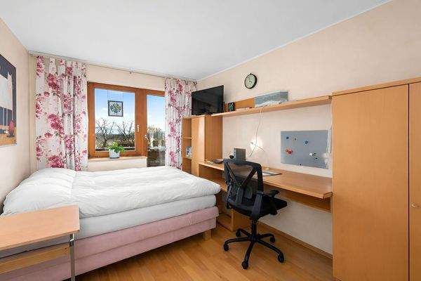 Kinder-/ Arbeitszimmer