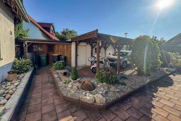 Eingangsbereich außen