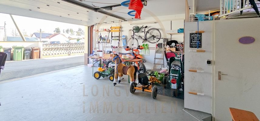Maisonette-Feucht-Doppelgarage-2