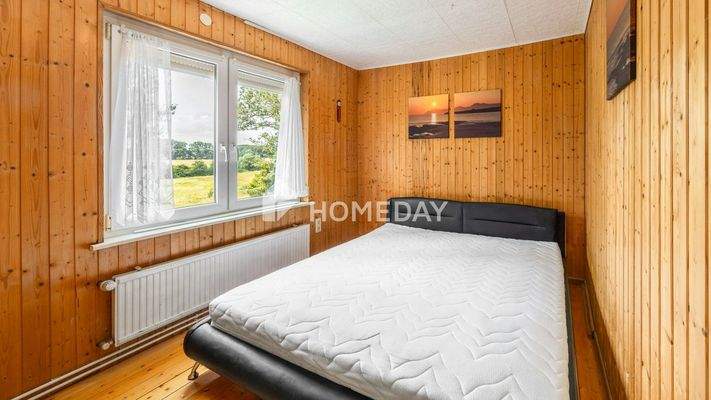 1. OG Schlafzimmer 2 1