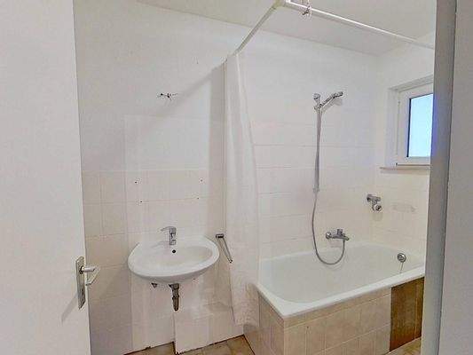 Ansicht II: Badezimmer