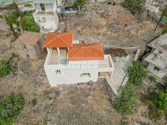 d27afc31febb4b2e8f4867f6d4c42f1e-original