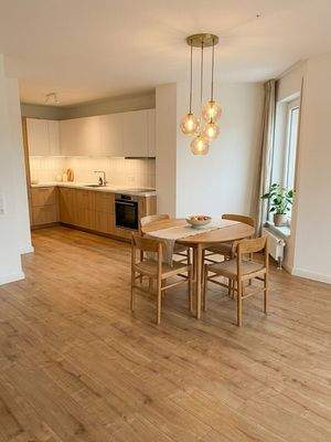 Innenansichten Halle, Paul Singer Str (1)