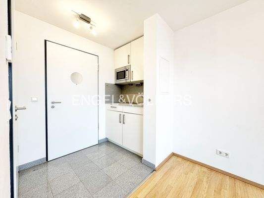 Eingangsbereich/Pantryküche