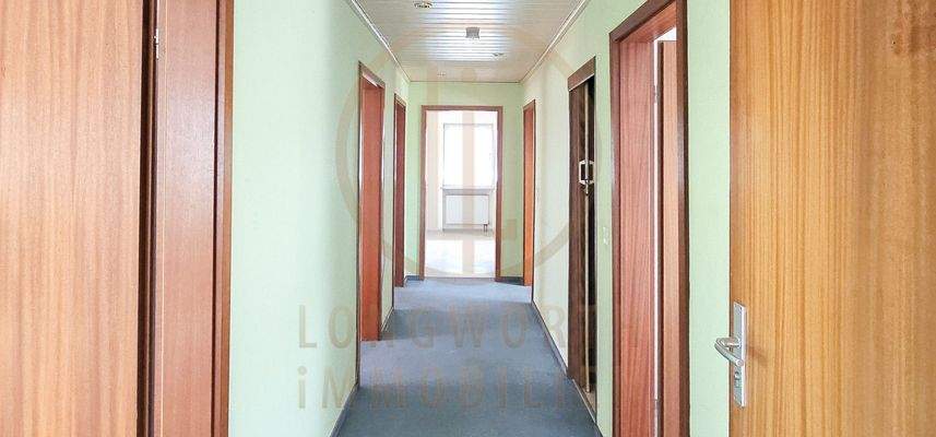 43-Dachwohnung-Eingang-Flur