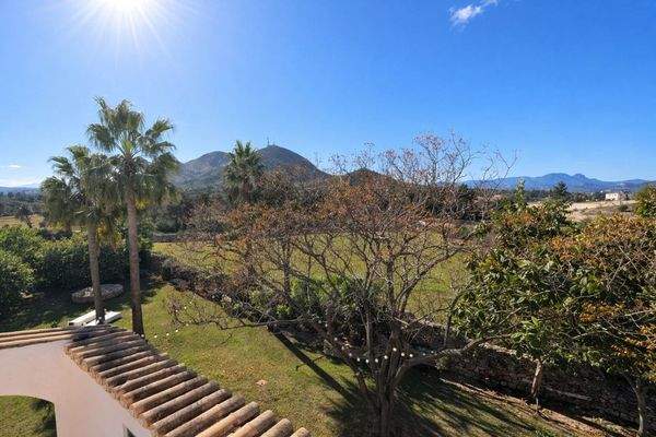 Weitblick ins Grüne & Berge