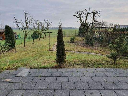 Zündorf-EG-Terrasse-Garten