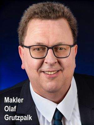 Makler Olaf Grutzpalk, CUX