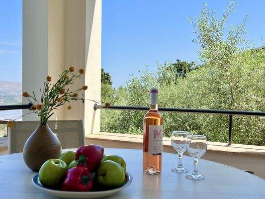 Kreta, Filippos: Villa mit Pool in ruhiger Umgebung zu verkaufen