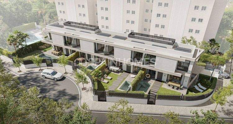 Chic Townhouses with Private Pools in Málaga