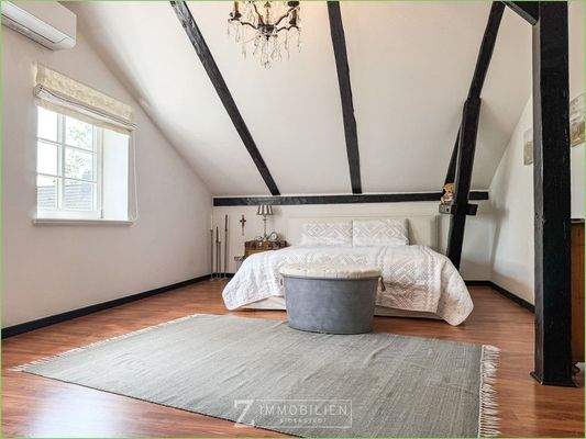 Schlafzimmer im Dachgeschoss
