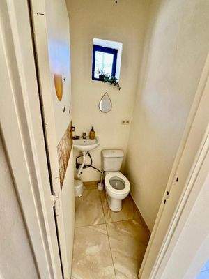 Kreta, Kalo Chorio: 2-Apartment-Anwesen mit geräumiger Dachterrasse zu verkaufen