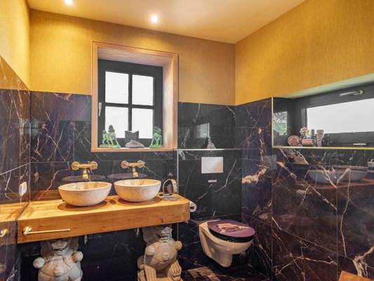 Duschbad im Erdgeschoss